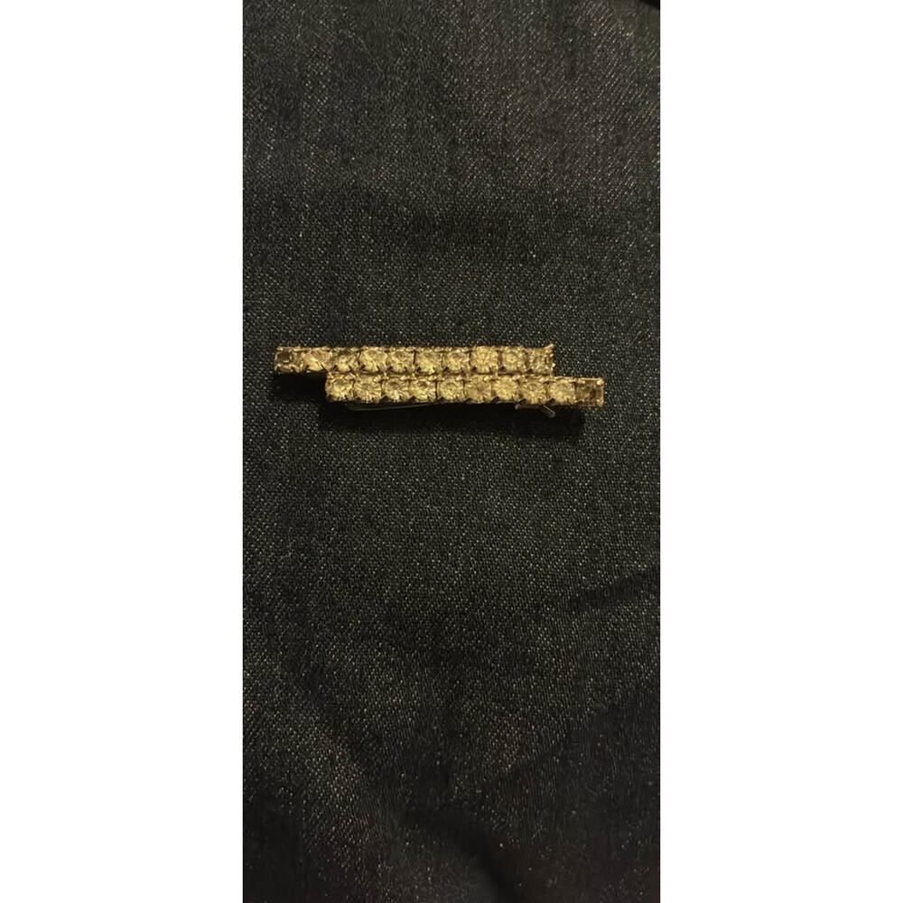 VINTAGE Rhinestone Barrette
Item#110 - Picture 9 of 10